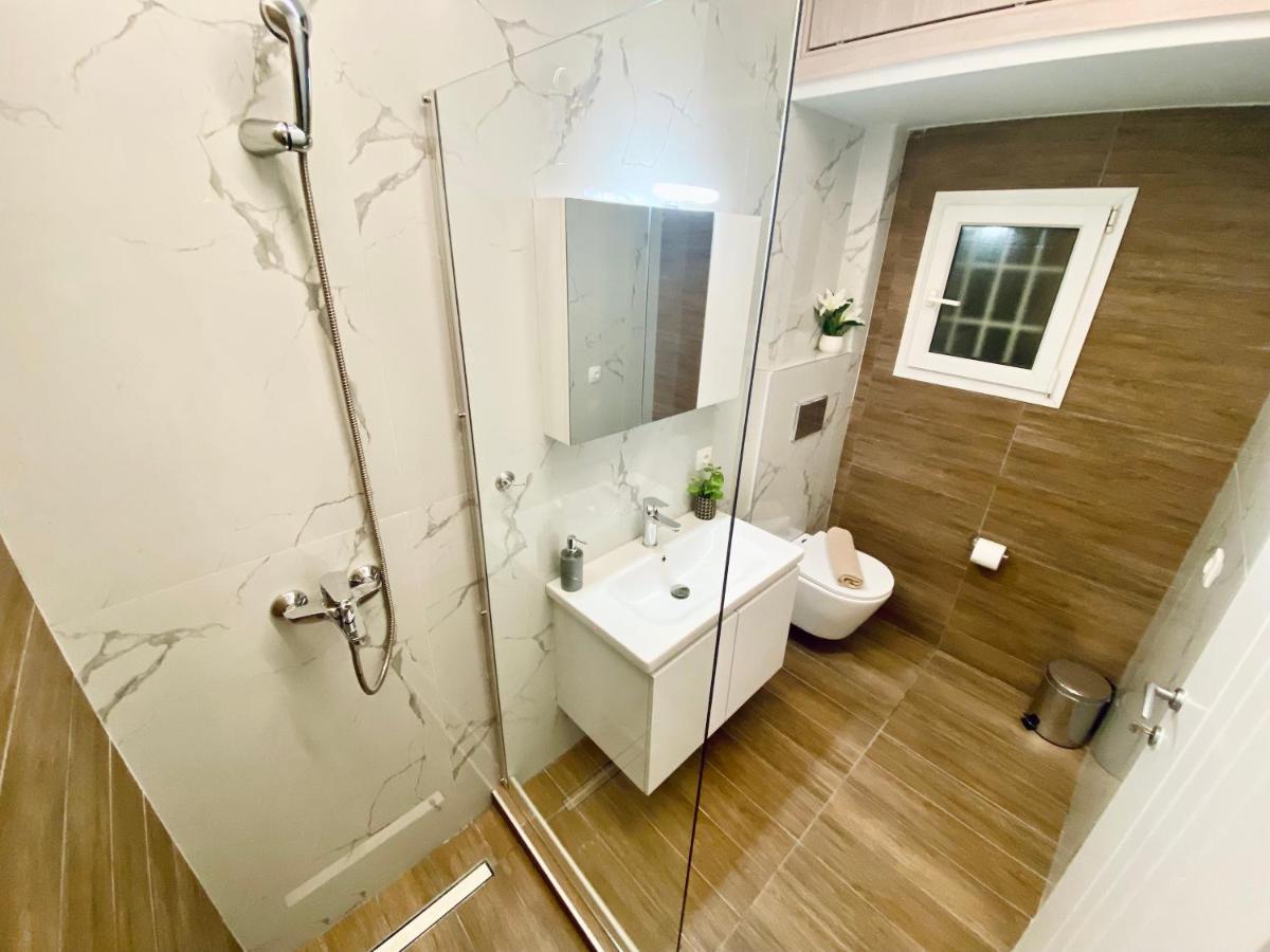 Central Grey Quiet Apartment 테살로니키 외부 사진